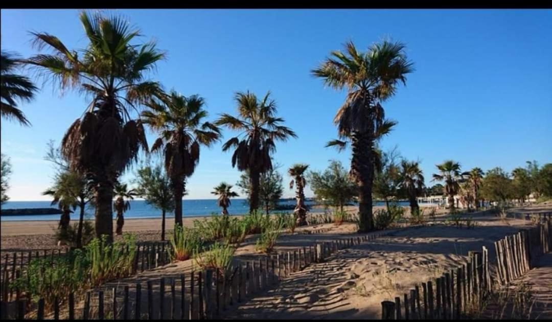 Vacances Familiales Dans Camping Avec Piscine Fréjus Εξωτερικό φωτογραφία