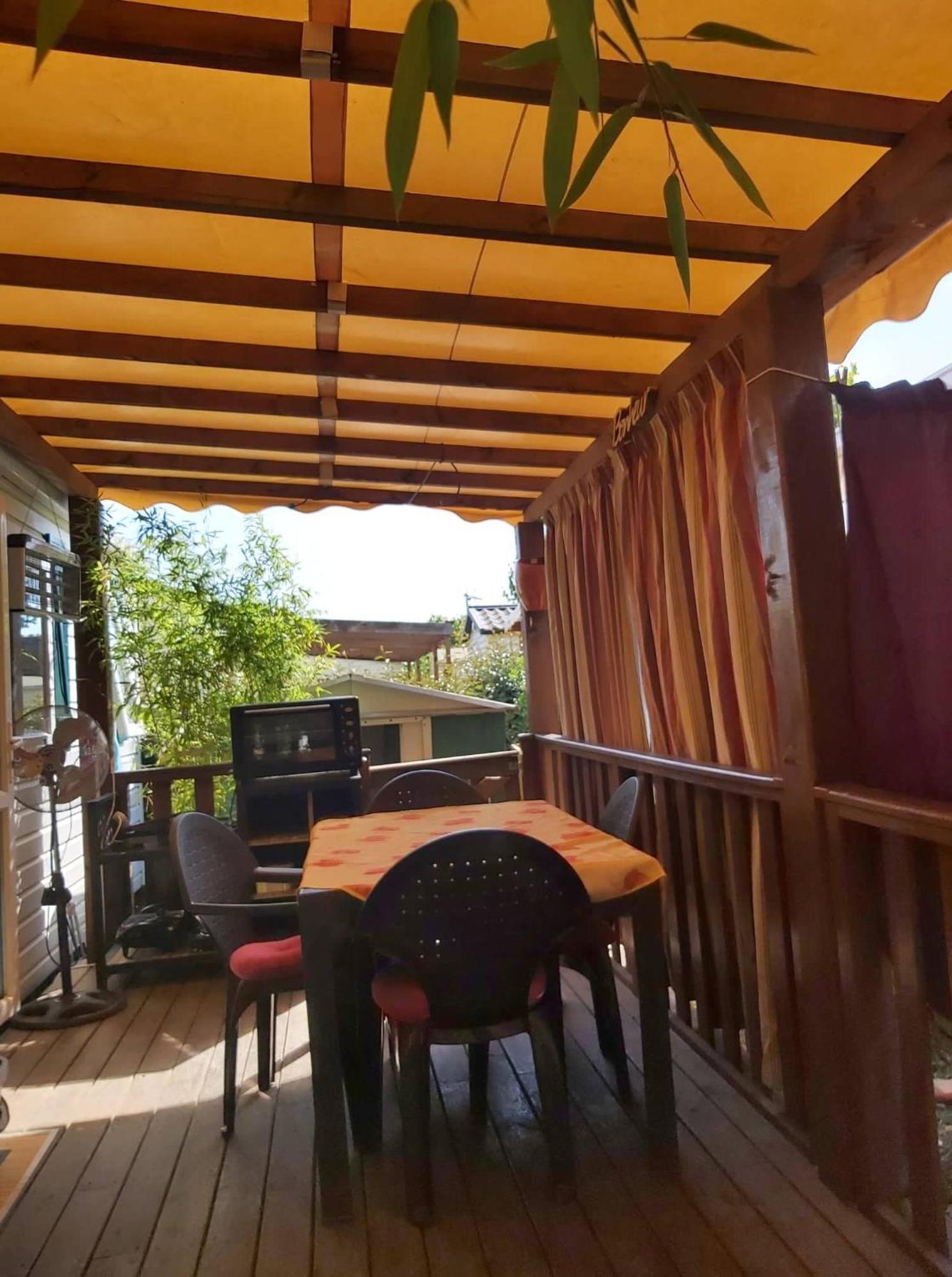 Vacances Familiales Dans Camping Avec Piscine Fréjus Εξωτερικό φωτογραφία