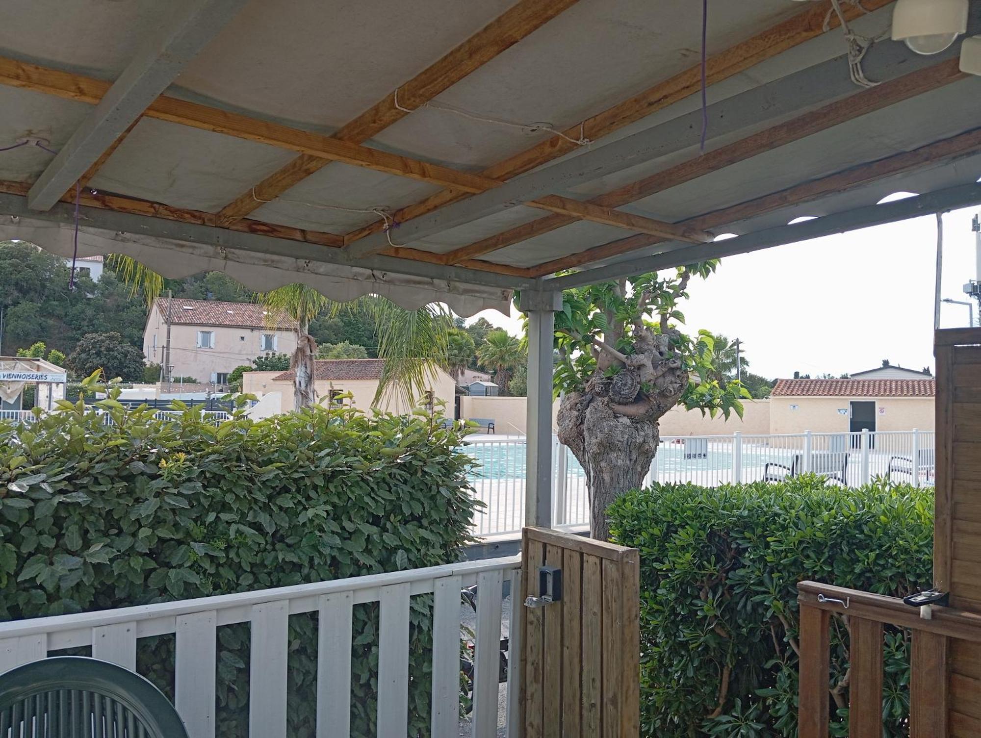 Vacances Familiales Dans Camping Avec Piscine Fréjus Δωμάτιο φωτογραφία