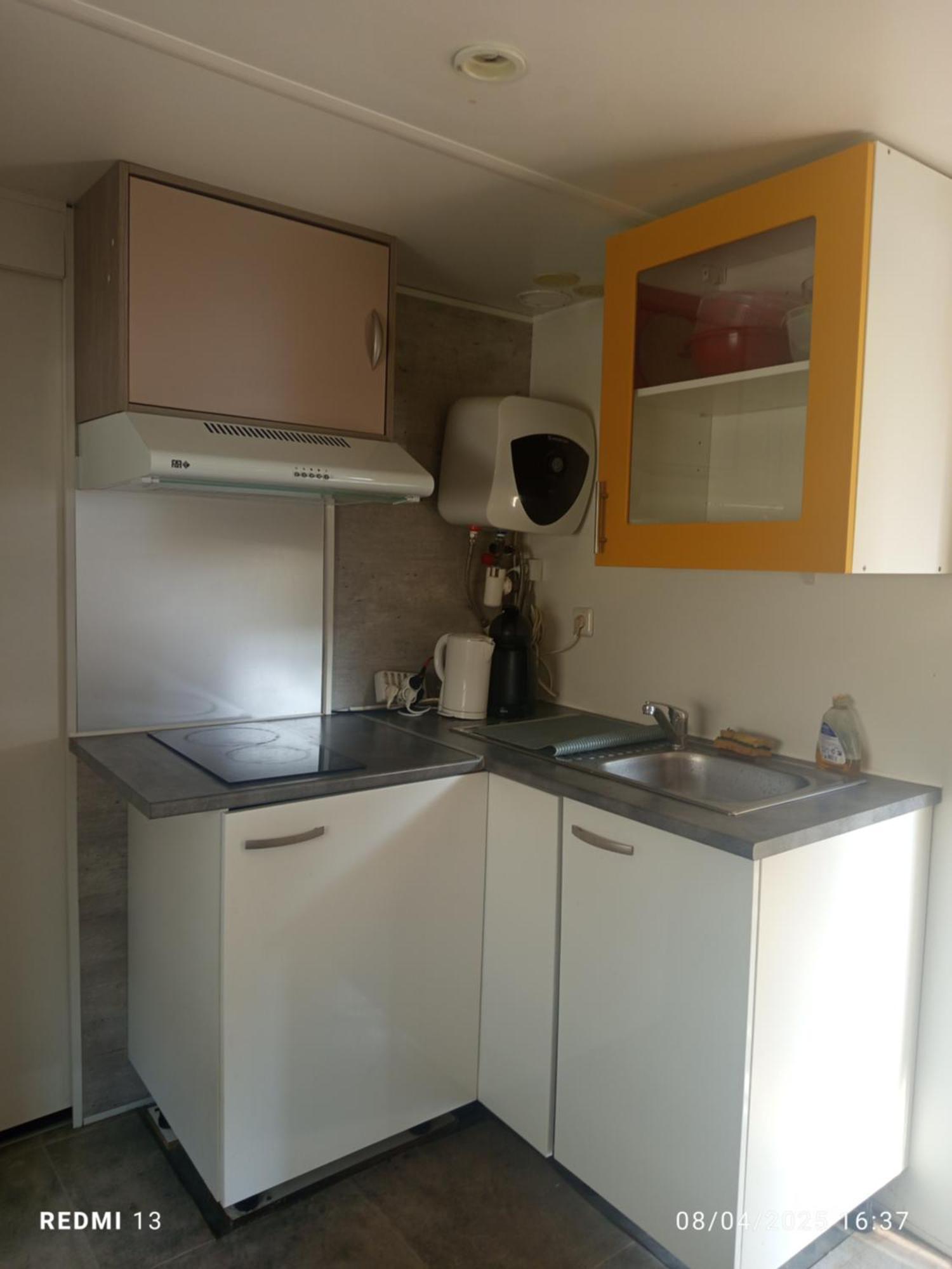 Vacances Familiales Dans Camping Avec Piscine Fréjus Δωμάτιο φωτογραφία